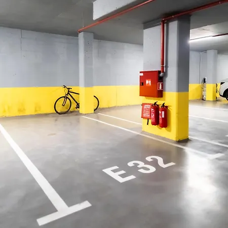 Apartman Arena Mall Galleria Securities Parking 3 *