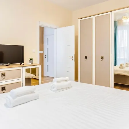 Arena Mall Galleria Securities Parking 3