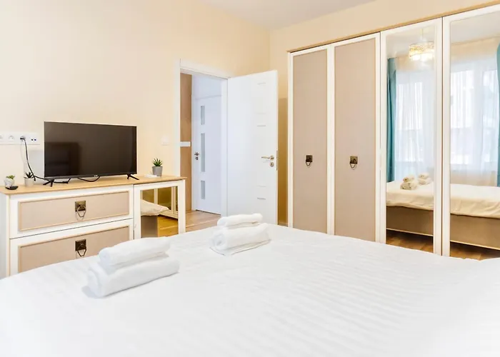 Arena Mall Galleria Securities Parking 3